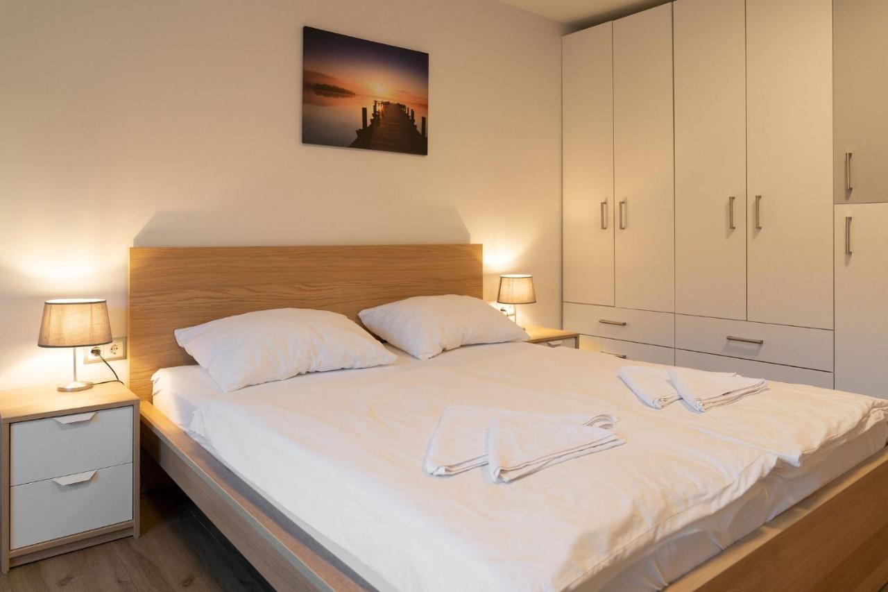 Vive Diem Haus im Ennstal Exterior photo